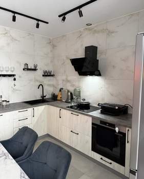 3-к квартира, вторичка, 81м2, 9/16 этаж