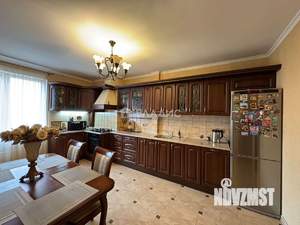 2-к квартира, вторичка, 70м2, 4/10 этаж