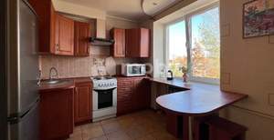 4-к квартира, вторичка, 80м2, 3/3 этаж