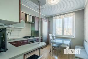 2-к квартира, вторичка, 60м2, 9/9 этаж