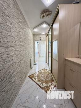 2-к квартира, вторичка, 65м2, 4/4 этаж