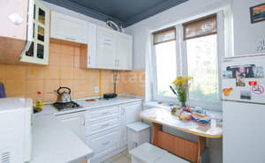 3-к квартира, вторичка, 59м2, 1/6 этаж