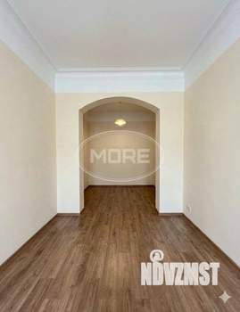 2-к квартира, вторичка, 42м2, 3/5 этаж