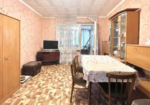 2-к квартира, вторичка, 37м2, 1/5 этаж