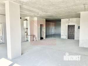 4-к квартира, вторичка, 154м2, 3/10 этаж