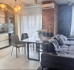 4-к квартира, вторичка, 110м2, 9/12 этаж