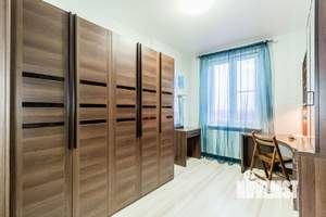 3-к квартира, вторичка, 74м2, 8/9 этаж