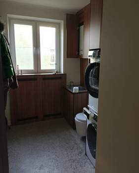 3-к квартира, вторичка, 90м2, 1/2 этаж