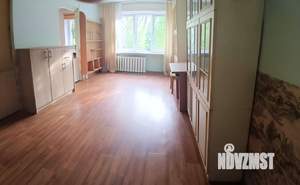 4-к квартира, вторичка, 63м2, 1/5 этаж