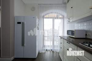 3-к квартира, вторичка, 98м2, 6/7 этаж