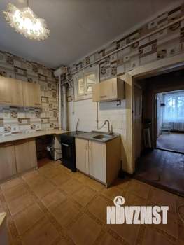 2-к квартира, вторичка, 37м2, 1/3 этаж