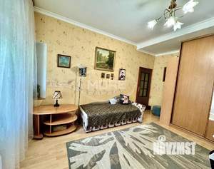 2-к квартира, вторичка, 70м2, 2/4 этаж