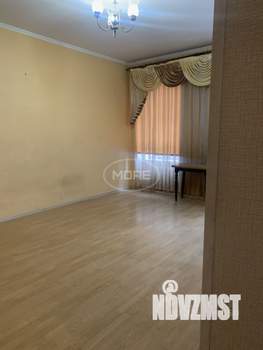 3-к квартира, вторичка, 88м2, 1/3 этаж