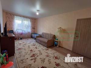 2-к квартира, вторичка, 62м2, 1/9 этаж