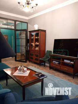 3-к квартира, вторичка, 113м2, 1/4 этаж