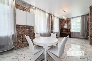 2-к квартира, вторичка, 58м2, 1/3 этаж