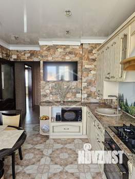 3-к квартира, вторичка, 81м2, 9/9 этаж