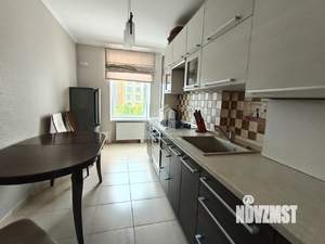 2-к квартира, вторичка, 58м2, 3/10 этаж