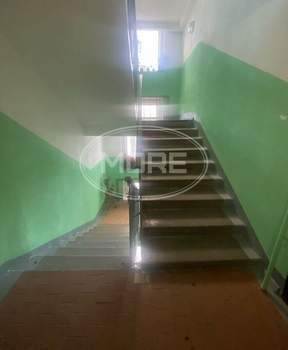 2-к квартира, вторичка, 52м2, 3/5 этаж