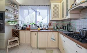 2-к квартира, вторичка, 70м2, 4/4 этаж
