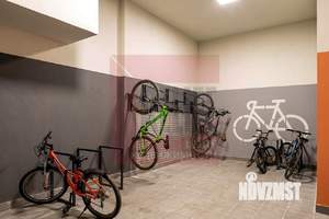 2-к квартира, вторичка, 64м2, 1/8 этаж