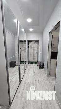 2-к квартира, вторичка, 60м2, 1/10 этаж