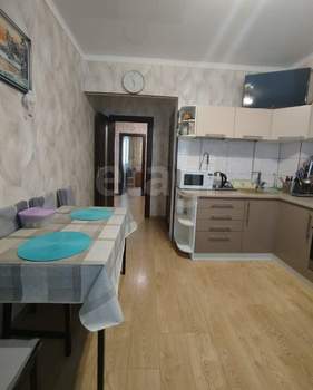 3-к квартира, вторичка, 77м2, 2/3 этаж