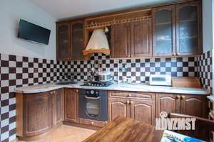 2-к квартира, вторичка, 61м2, 4/5 этаж