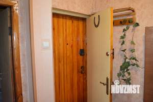 2-к квартира, вторичка, 40м2, 8/9 этаж