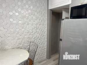 2-к квартира, вторичка, 52м2, 1/4 этаж