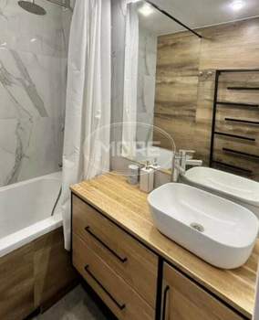 2-к квартира, вторичка, 60м2, 6/9 этаж