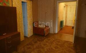 2-к квартира, вторичка, 36м2, 1/3 этаж