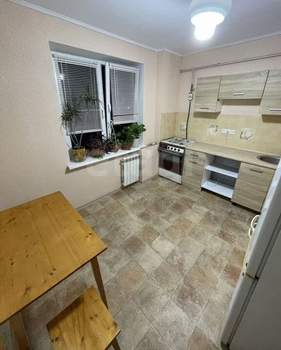 1-к квартира, вторичка, 38м2, 1/5 этаж