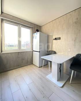 1-к квартира, вторичка, 40м2, 1/9 этаж