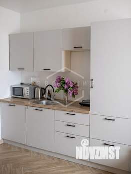 2-к квартира, вторичка, 38м2, 1/9 этаж