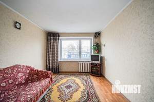 2-к квартира, вторичка, 42м2, 3/5 этаж