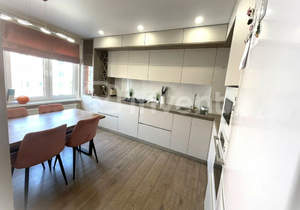 3-к квартира, вторичка, 78м2, 8/9 этаж