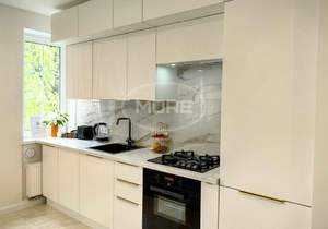 3-к квартира, вторичка, 62м2, 2/3 этаж