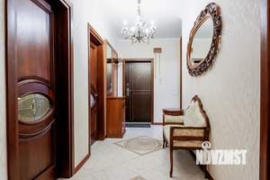 3-к квартира, вторичка, 100м2, 3/5 этаж