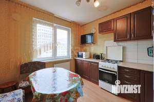 3-к квартира, вторичка, 72м2, 9/9 этаж