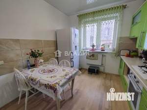 2-к квартира, вторичка, 65м2, 1/6 этаж
