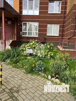 2-к квартира, вторичка, 61м2, 1/9 этаж