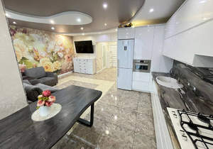 2-к квартира, вторичка, 74м2, 4/4 этаж