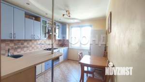 2-к квартира, вторичка, 56м2, 9/9 этаж