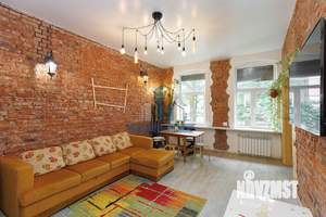 2-к квартира, вторичка, 89м2, 2/4 этаж