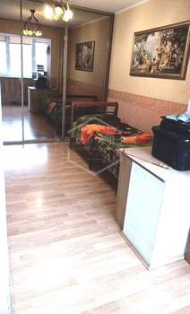 4-к квартира, вторичка, 101м2, 4/5 этаж