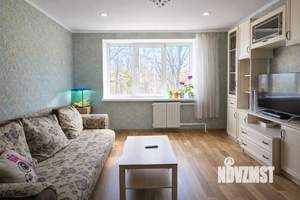 4-к квартира, вторичка, 77м2, 4/5 этаж
