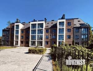 2-к квартира, вторичка, 101м2, 4/4 этаж