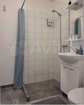 2-к квартира, вторичка, 45м2, 1/4 этаж