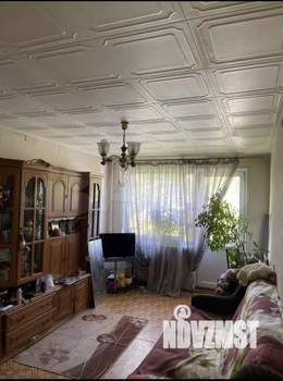 3-к квартира, вторичка, 64м2, 1/9 этаж